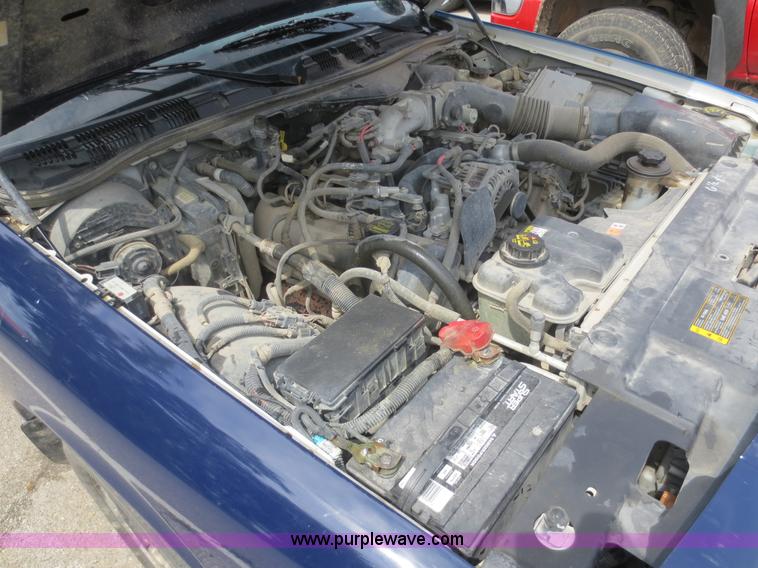 image for item F6964 2010 Ford Crown Victoria Police Interceptor