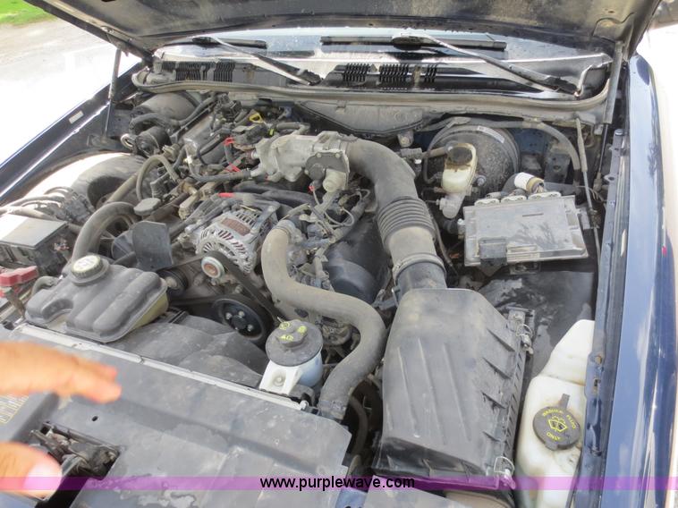 image for item F6966 2007 Ford Crown Victoria Police Interceptor