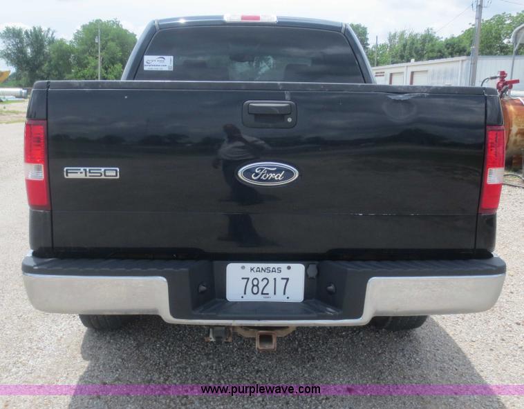 image for item F6967 2005 Ford F150 SuperCrew pickup truck