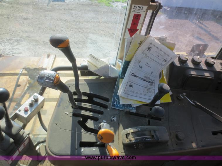 image for item F6968 1994 John Deere 6400 tractor