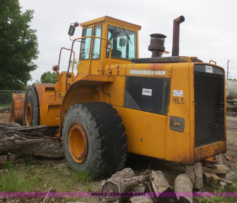 image for item F6970 1981 John Deere JD844 wheel loader