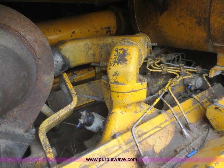 image for item F6970 1981 John Deere JD844 wheel loader