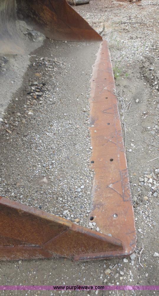 image for item F6970 1981 John Deere JD844 wheel loader