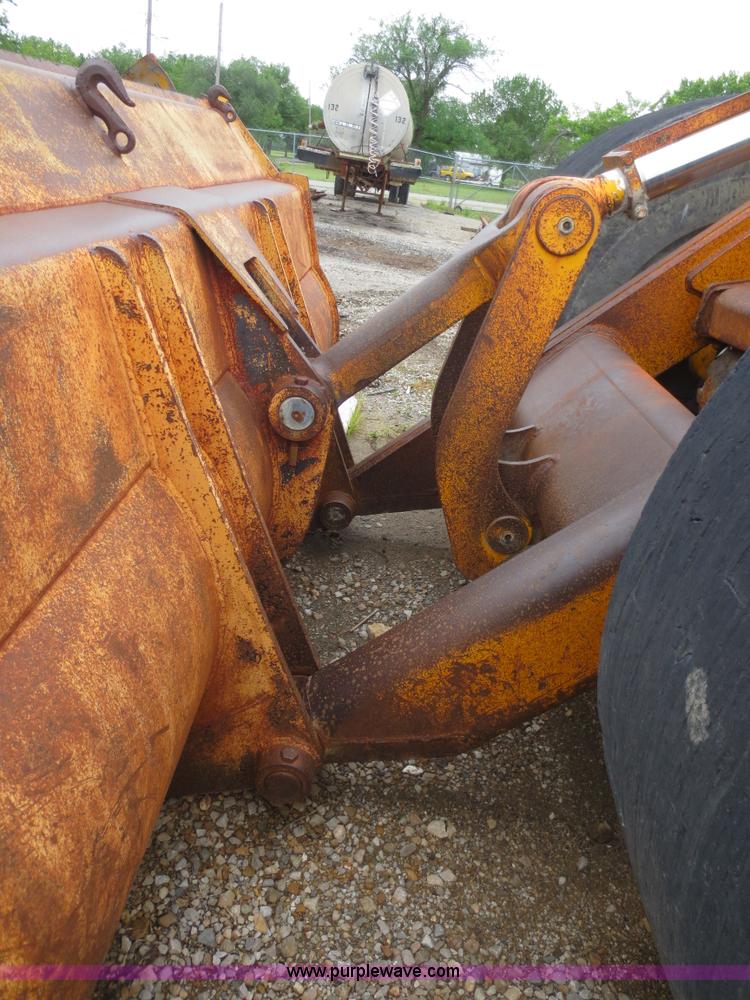 image for item F6970 1981 John Deere JD844 wheel loader