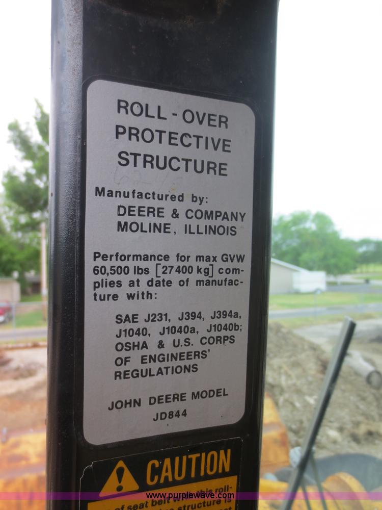 image for item F6970 1981 John Deere JD844 wheel loader