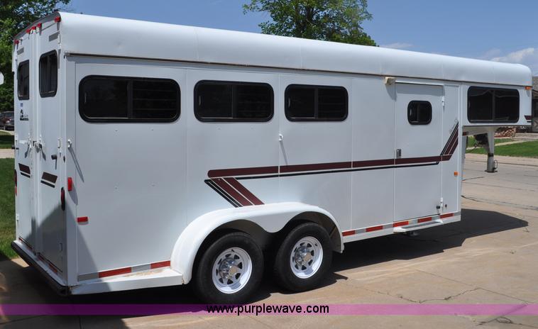 image for item G6477 1999 Sundowner horse trailer
