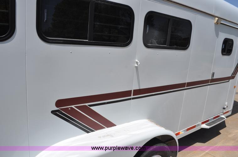 image for item G6477 1999 Sundowner horse trailer