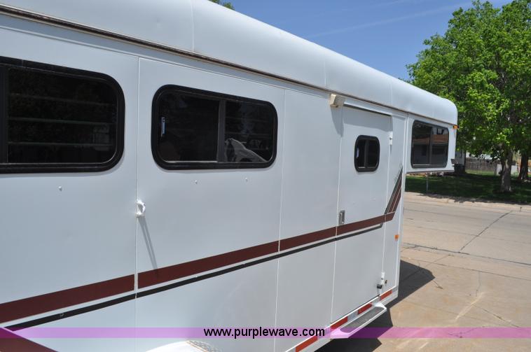 image for item G6477 1999 Sundowner horse trailer
