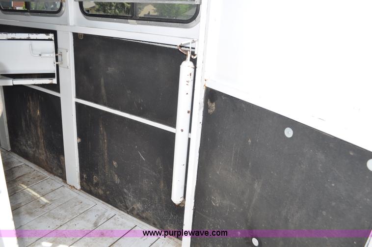 image for item G6477 1999 Sundowner horse trailer