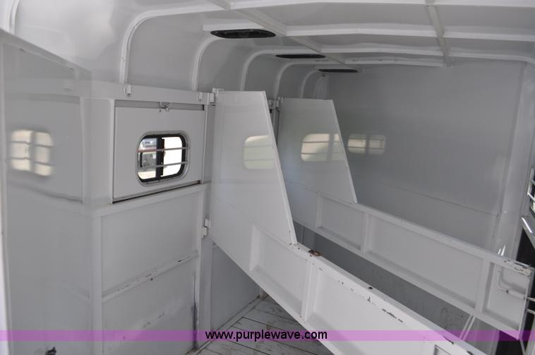 image for item G6477 1999 Sundowner horse trailer