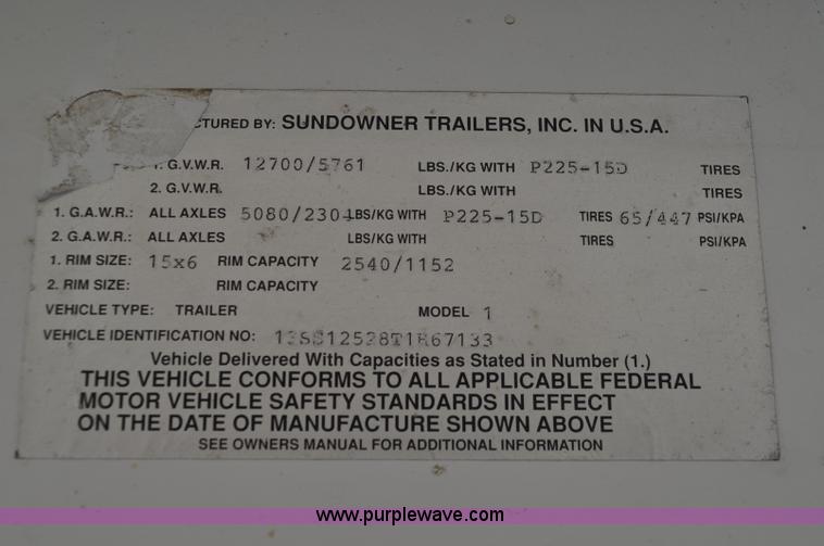 image for item G6477 1999 Sundowner horse trailer
