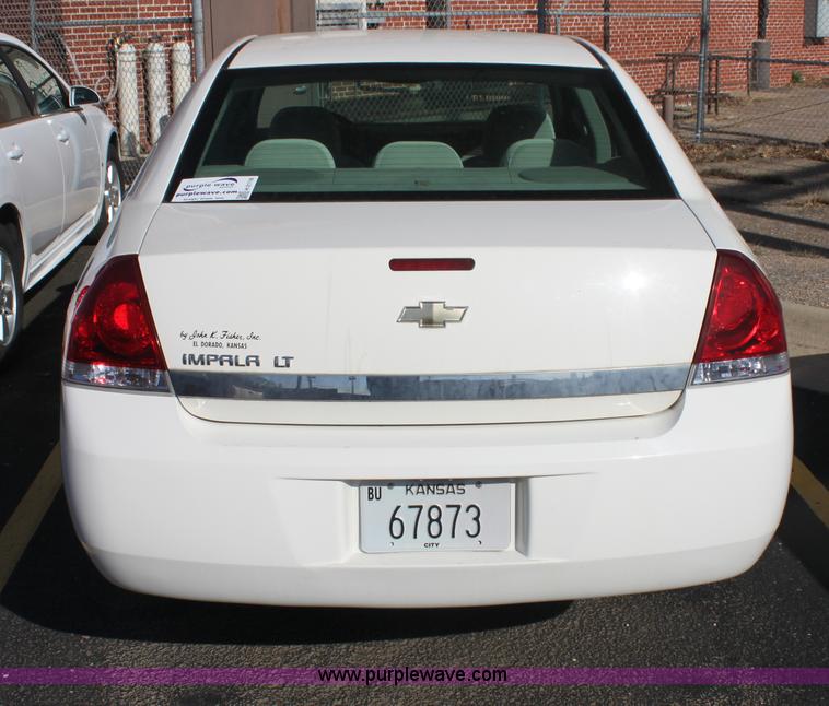 image for item H2118 2007 Chevrolet Impala LT