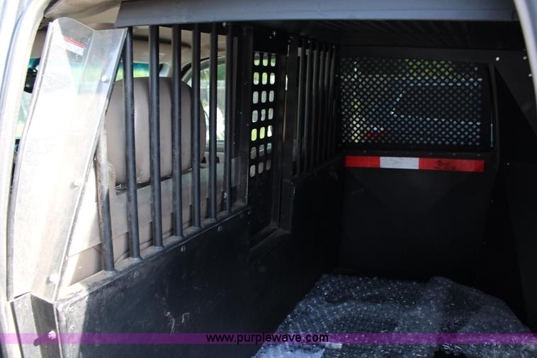 image for item H2708 2003 GMC Yukon Denali XL SUV