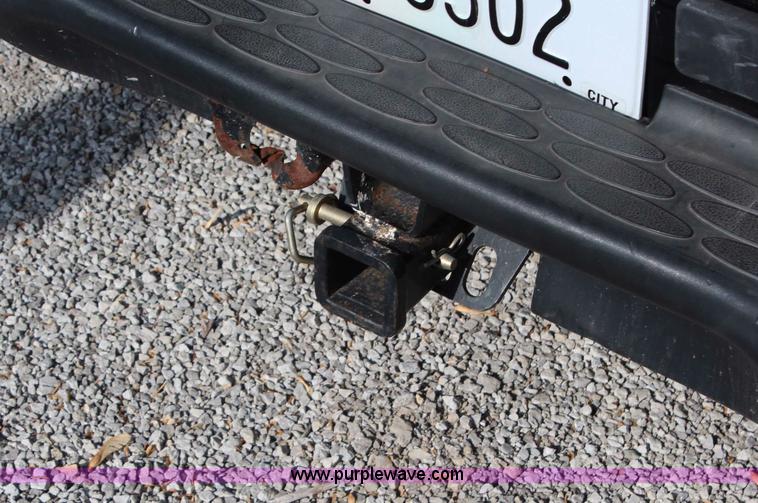 image for item H2708 2003 GMC Yukon Denali XL SUV