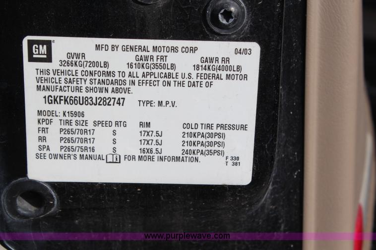 image for item H2708 2003 GMC Yukon Denali XL SUV