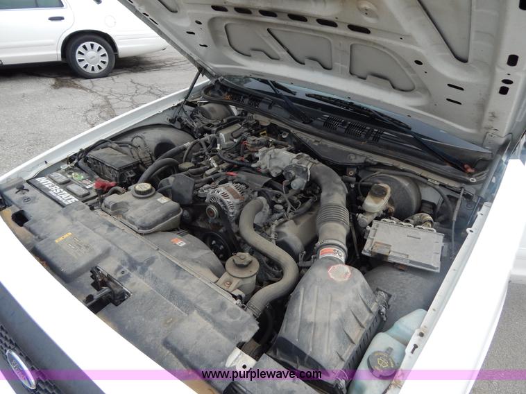 image for item H3374 2007 Ford Crown Victoria Police Interceptor