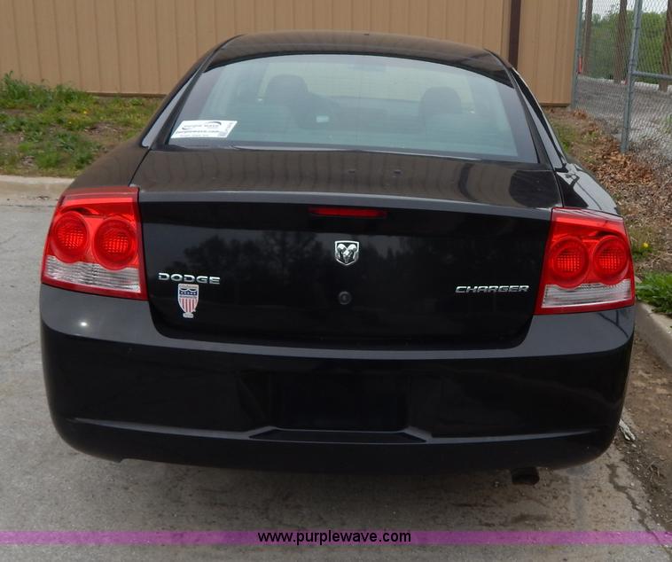 image for item H3376 2009 Dodge Charger SE