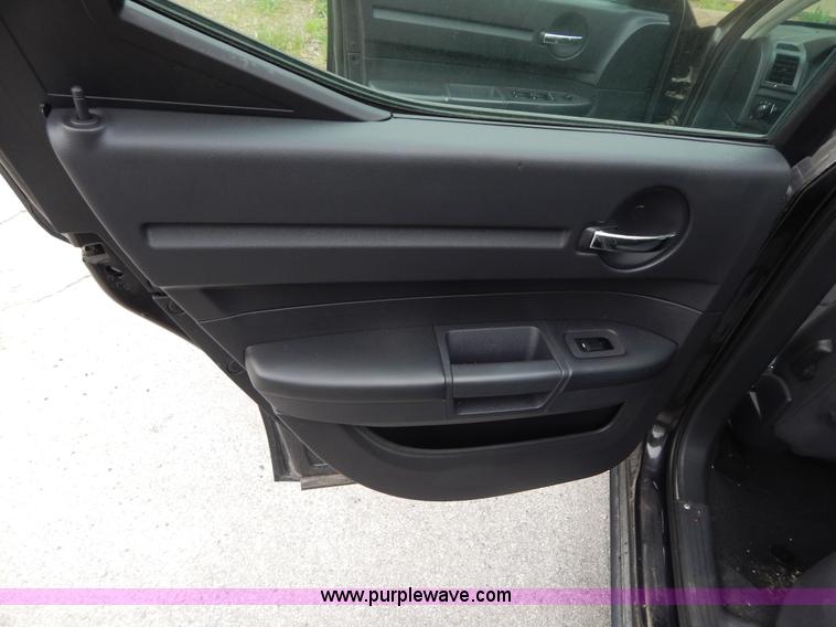 image for item H3376 2009 Dodge Charger SE