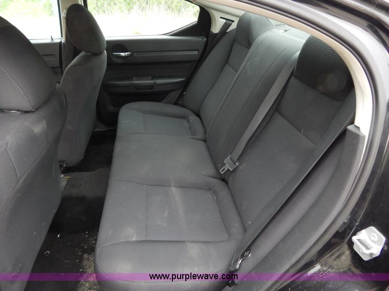 image for item H3376 2009 Dodge Charger SE