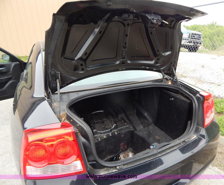 image for item H3376 2009 Dodge Charger SE