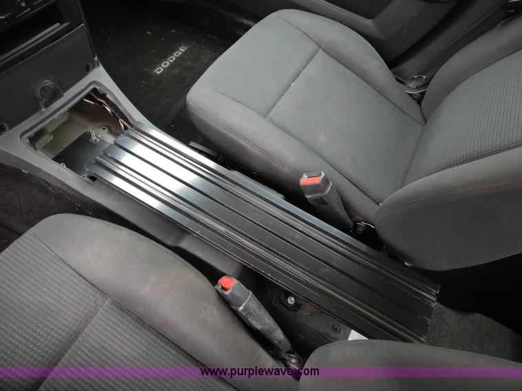 image for item H3376 2009 Dodge Charger SE