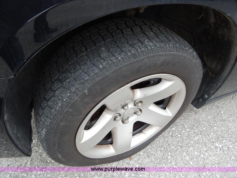 image for item H3378 2011 Dodge Charger Police