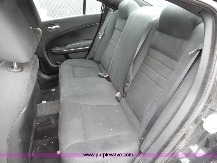 image for item H3378 2011 Dodge Charger Police