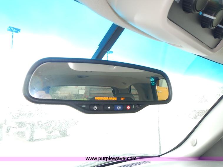 image for item I3631 2003 Chevrolet Tahoe LT SUV