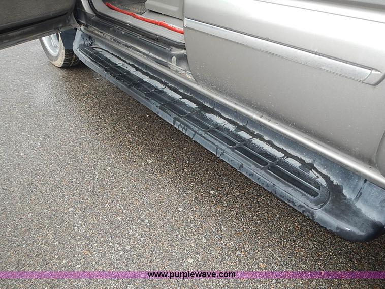 image for item I3631 2003 Chevrolet Tahoe LT SUV