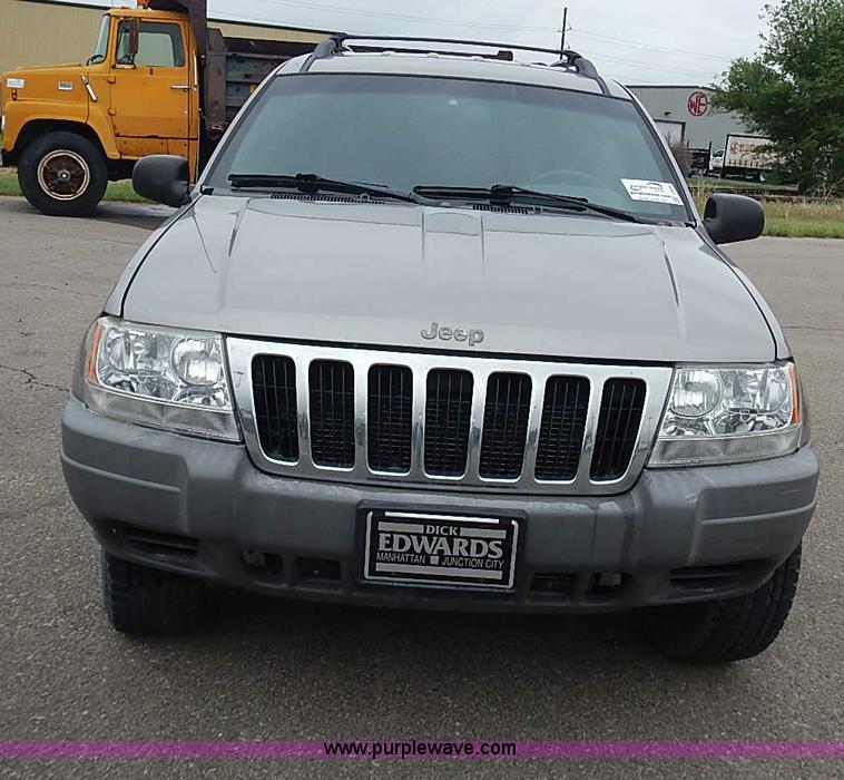 image for item I3633 2000 Jeep Grand Cherokee Laredo SUV