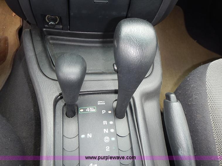 image for item I3633 2000 Jeep Grand Cherokee Laredo SUV