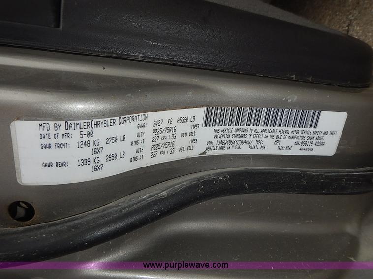 image for item I3633 2000 Jeep Grand Cherokee Laredo SUV