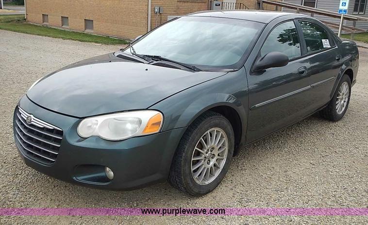 image for item I3634 2004 Chrysler Sebring LXi