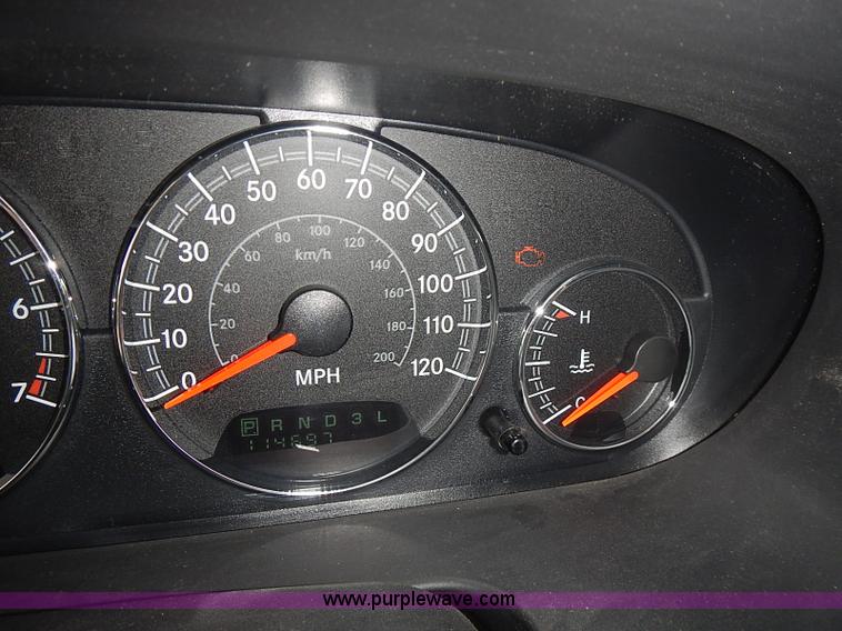 image for item I3634 2004 Chrysler Sebring LXi