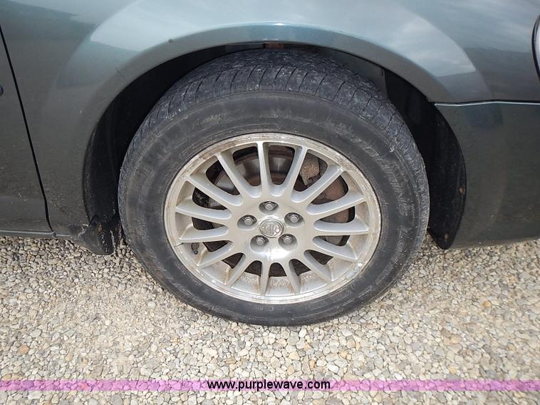 image for item I3634 2004 Chrysler Sebring LXi