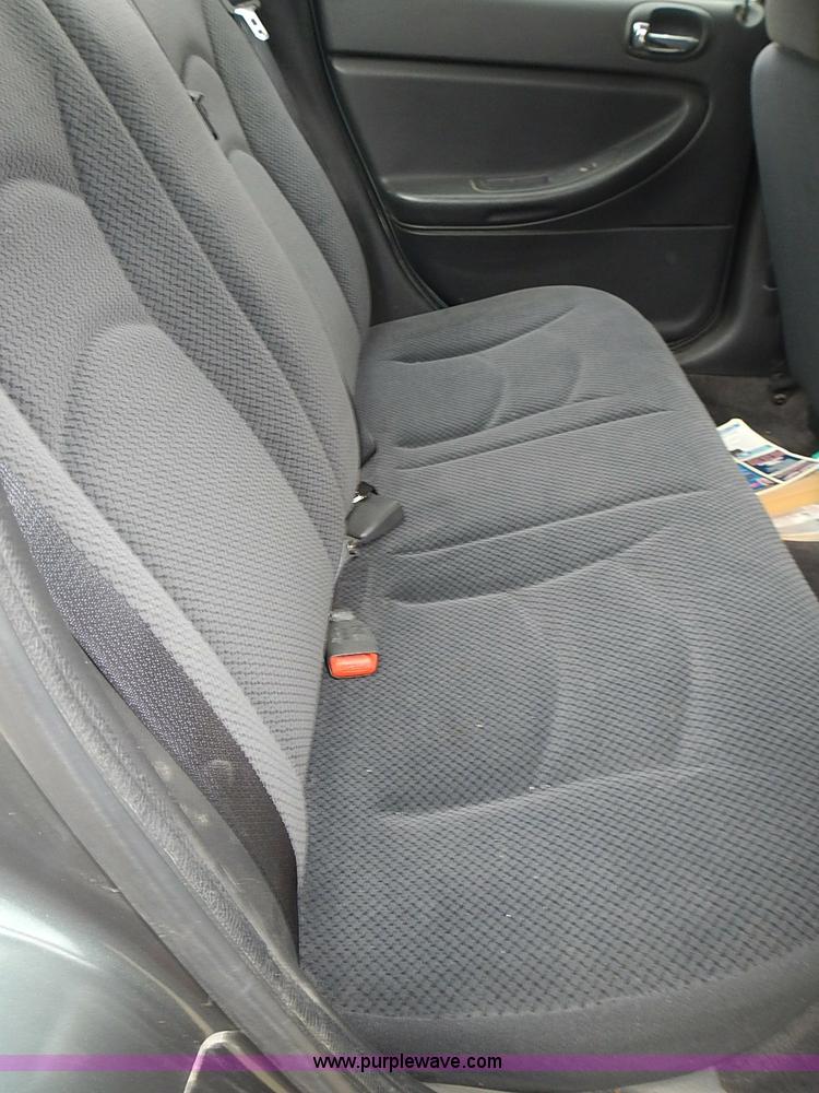 image for item I3634 2004 Chrysler Sebring LXi