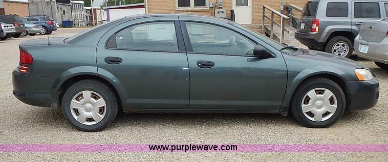 image for item I3635 2004 Dodge Stratus SE