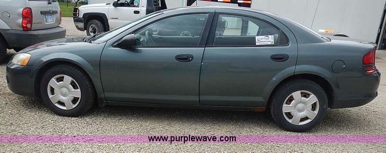 image for item I3635 2004 Dodge Stratus SE