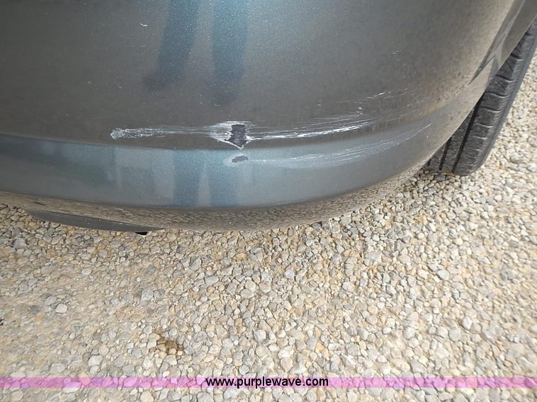 image for item I3635 2004 Dodge Stratus SE