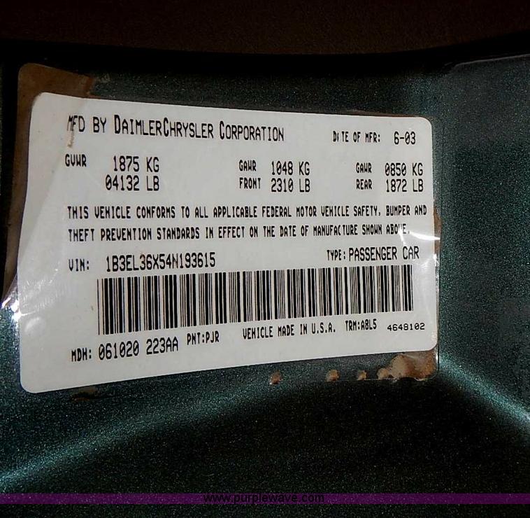 image for item I3635 2004 Dodge Stratus SE