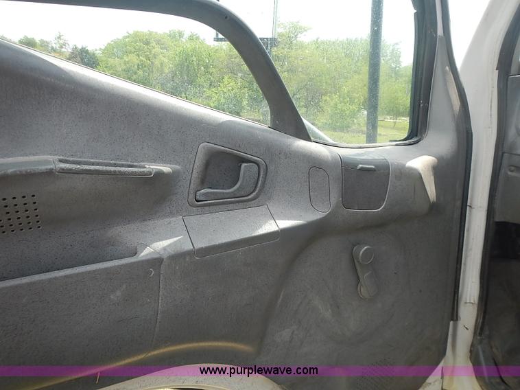 image for item I3639 1996 Mitsubishi Fuso FE639 dump flatbed truck