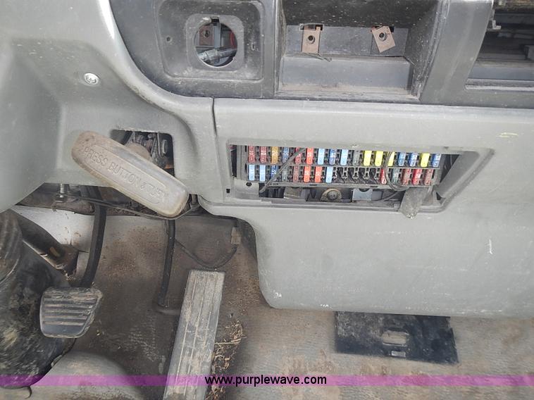 image for item I3639 1996 Mitsubishi Fuso FE639 dump flatbed truck