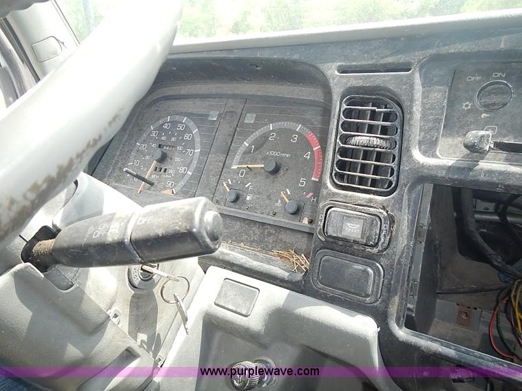 image for item I3639 1996 Mitsubishi Fuso FE639 dump flatbed truck