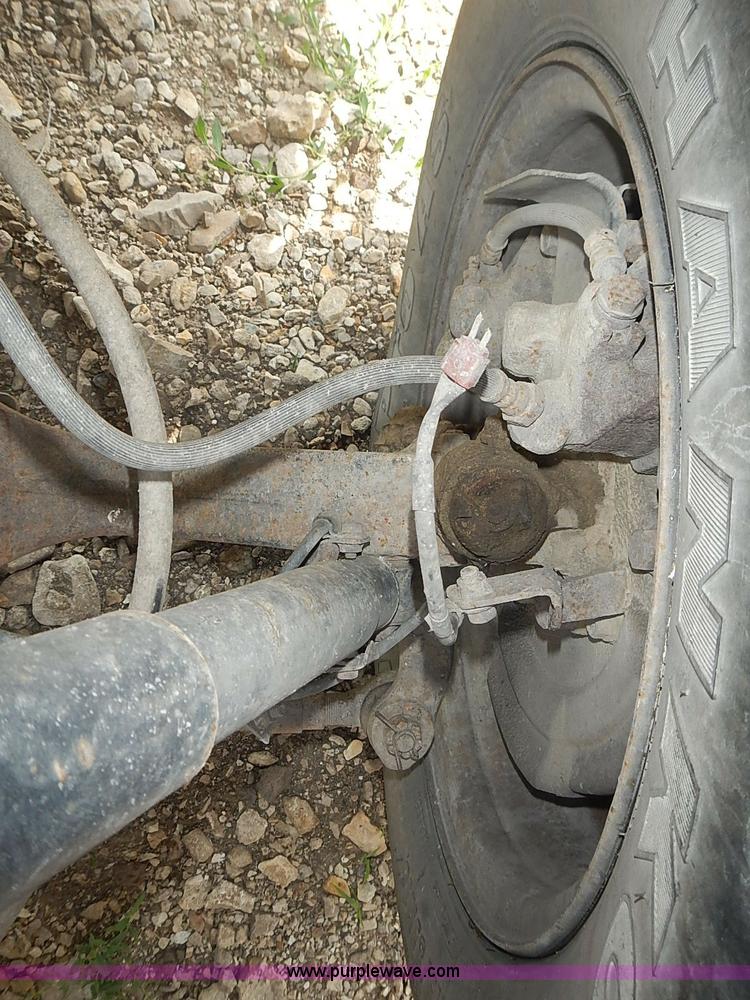 image for item I3639 1996 Mitsubishi Fuso FE639 dump flatbed truck