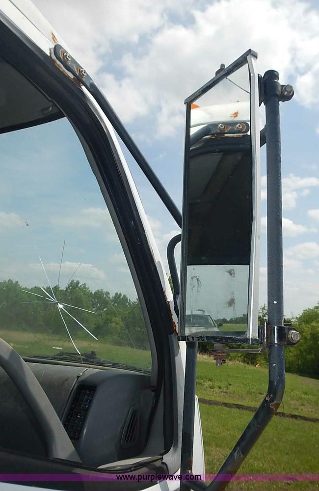 image for item I3639 1996 Mitsubishi Fuso FE639 dump flatbed truck