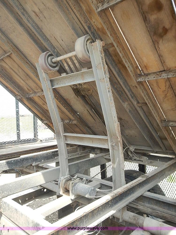 image for item I3639 1996 Mitsubishi Fuso FE639 dump flatbed truck