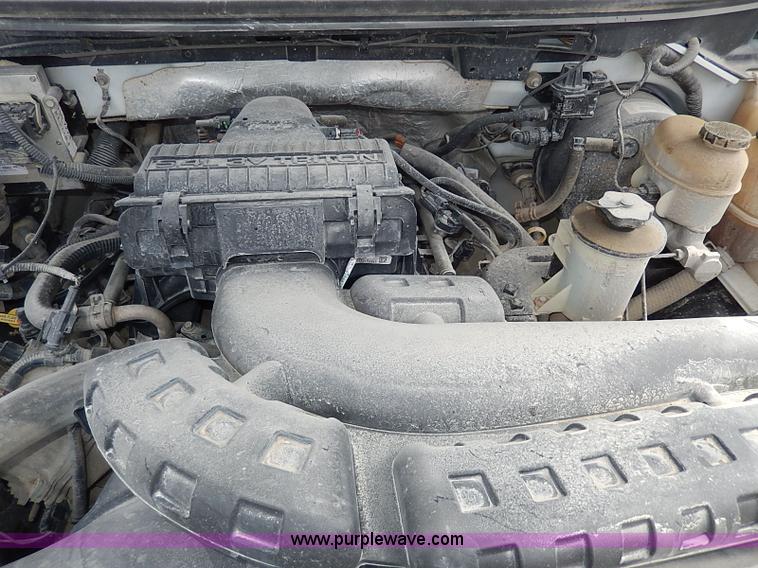 image for item I3739 2006 Ford F150 XLT SuperCrew pickup truck