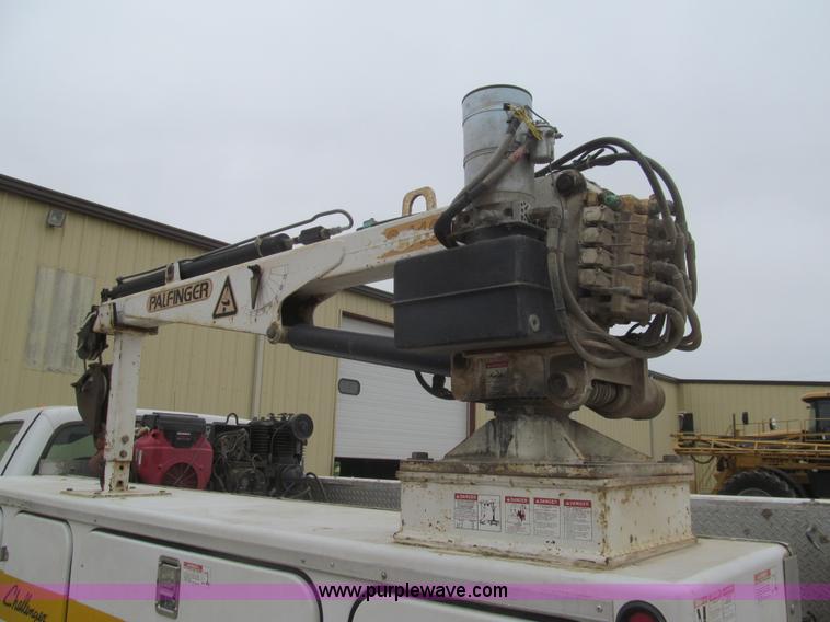 image for item I7012 2001 Ford F450 Super Duty service truck