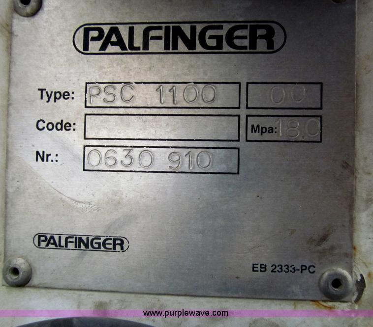 image for item I7012 2001 Ford F450 Super Duty service truck