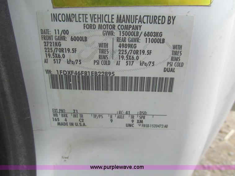 image for item I7012 2001 Ford F450 Super Duty service truck